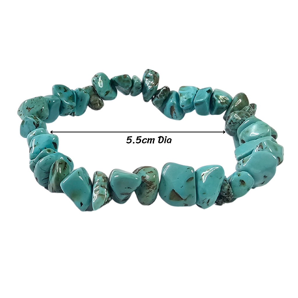 Turquoise stone bracelet with a measurement label on a white background